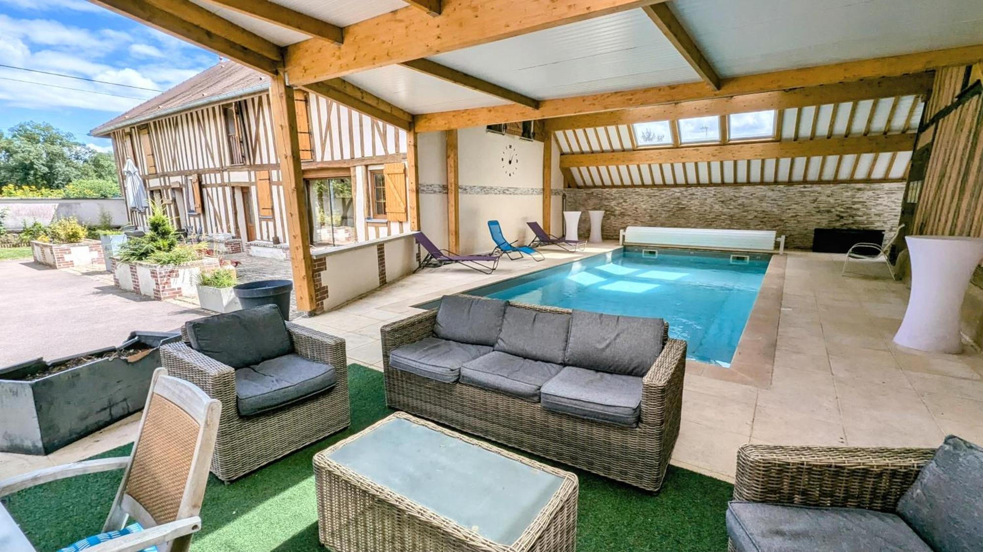 Maison Calme 14 Personnes, Piscine, Jardin Et Parking Bucheres Luaran gambar